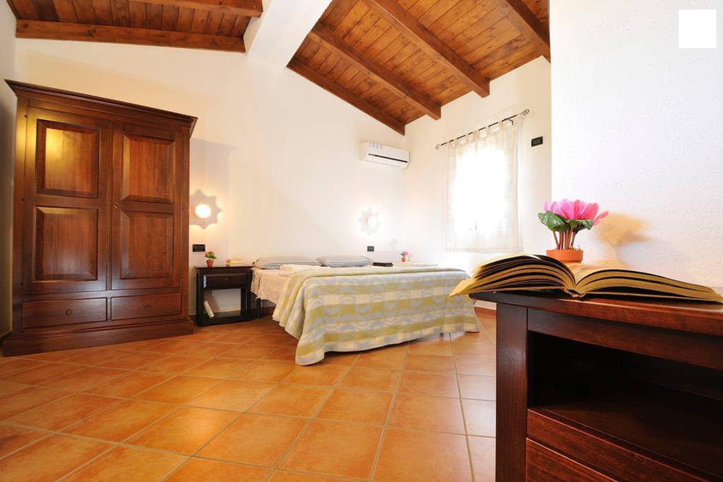 Agriturismo Didone دورغالي الغرفة الصورة